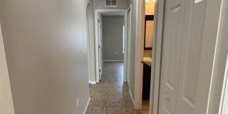 Charming and spacious 3-Bedroom Home with Screened Patio in Ashington Park! Gallery 19