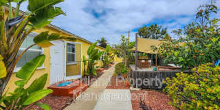 848 1/2 Emerald Street Gallery 1