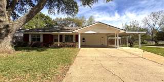 REMODELED SPACIOUS SOUTH BOSSIER HOME. Gallery 1