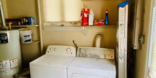Adorable 2bdrm/1bth Rancher Located in Richmond's West End!! Gallery 16