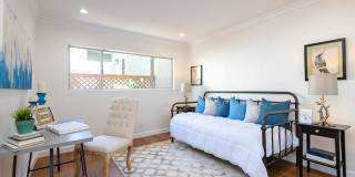 922 16th Street Gallery 16