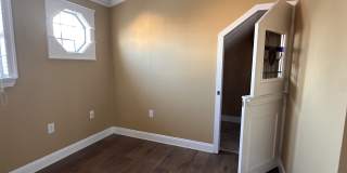 109 East North Street Gallery 31