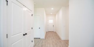 4867 Farmhouse Street Gallery 18