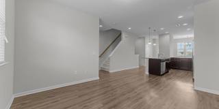 6126 Kayton Street Gallery 18