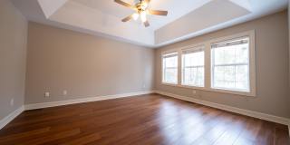 3290 North Shore Dr. Gallery 21