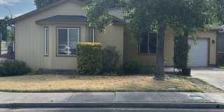 1951 SW Betty Ln Gallery 1
