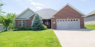 Supreme Residence For A Modern Lifestyle In This 3 Bedroom Home Gallery 1