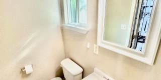 Fully Furnished Tower District Studio Gallery 11