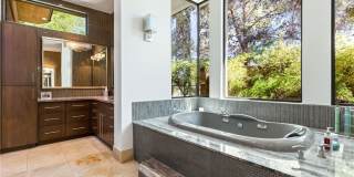 2 Castle Oaks Court Gallery 32