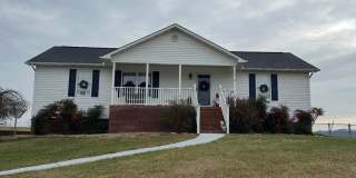 Rutledge 37861 - Beautifully Modernized 3 Bedroom, 2 Bath Home in Deer Ridge Subdivision! - Call Lisa or Shannon 865-216-9334 Gallery 1