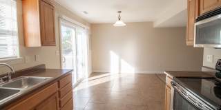 Beautiful 4 Bedroom Duplex Gallery 13