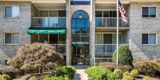 Lerner Oxford Square Gallery 1