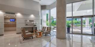 19195 NE 36th Ct Gallery 58