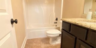 3/2 1842 sqft 2304.95 per month 1144 Island Park Blvd Gallery 28