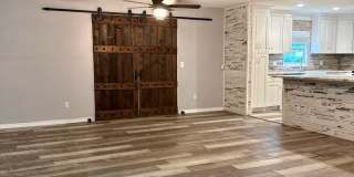 Mandarin Beautiful Corner Property! Gallery 12