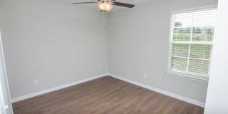 North Columbia Rental Gallery 8