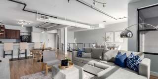 1326 N Central Avenue Gallery 9