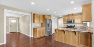 330 SW Kalmia Ave, Warrenton, OR 97146 Gallery 21