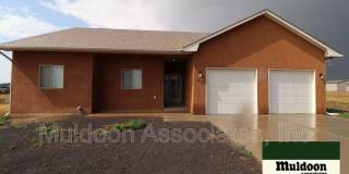 1207 W De La Vista Ct Gallery 1