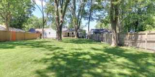 Charming 2 Bedroom Home in Normal Gallery 32