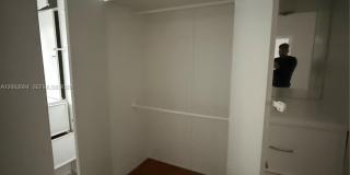 10281 E Bay Harbor Dr Gallery 17