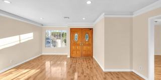 1732 N Buena Vista St Gallery 4