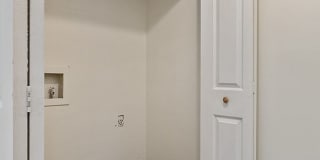 Sharon Crossing Gallery 32