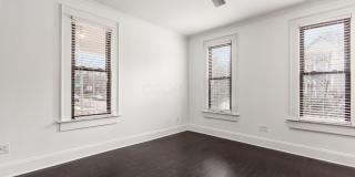 106 E Gates Street Gallery 8