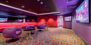 Ferrante Ferrante Gallery 47