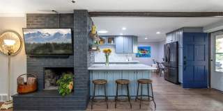 Stunning 4BR 2 BA brick ranch in tr Okane Park Gallery 7