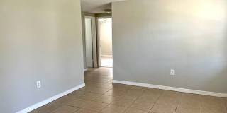 8910 Harvey Ln Gallery 5