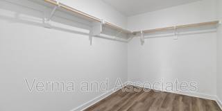 4771 W Folsom St Gallery 27