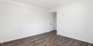 377 Tuttle Avenue Gallery 24