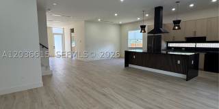 3326 Elizabeth St Gallery 27