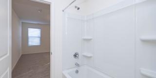 BEAUTIFUL Paired Home 3 br 2.5 ba with 2 car garage minutes from I-77 and I-40 - AUGUST MOVE IN Gallery 29