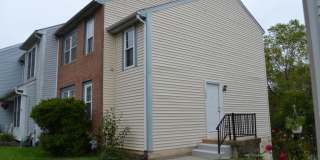 726 FARNHAM Place Gallery 1