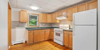 272 Brewster Hill Road Gallery 1