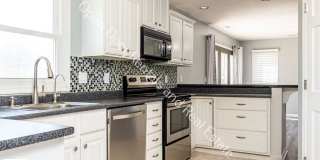 Now available!! $300.00 off first months rent! Gallery 11