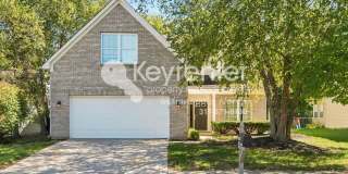 Beautiful Fox Prairie Golf Course Home with Bonus Room & 3 Baths Gallery 1