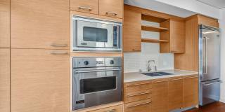 Luxury Elevated Living 1 Bed 1.5 Bath Condo at Skyline OC Gallery 16