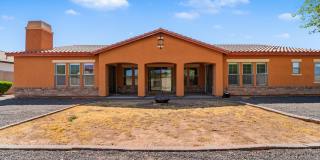 Welcome to this inviting Phoenix Rental - Available! Gallery 46