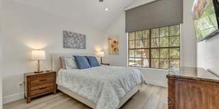 4901 E Kelton Lane Gallery 11