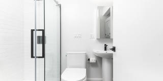 1454-1464 UNION Apartments Gallery 15