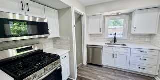 4165 Harwood Rd, South Euclid: 4 Bedrooms 2 full Bath Gallery 5