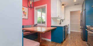 16604 Gilmore Street Gallery 4