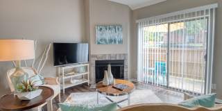 Knoll Crest Gallery 1