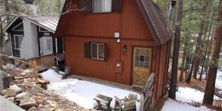 323 Hilltop Lane Gallery 1