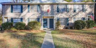 300 Crestview Drive Gallery 1