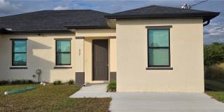 927 Chenault Street Gallery 1