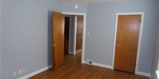 716 Laurel Street Gallery 12